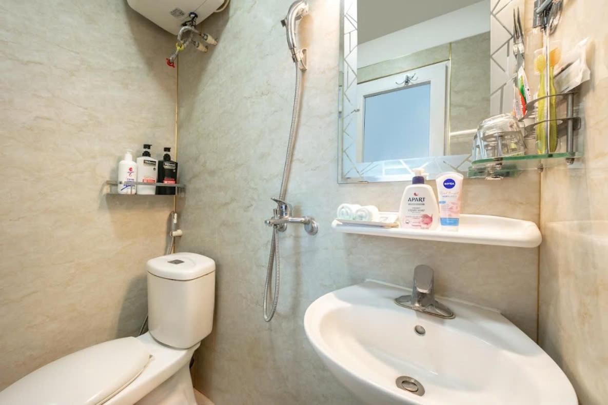 A25 Hotel - Doi Can 2 Ханой Экстерьер фото